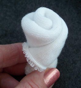baby sock rosebud crafting instructions
