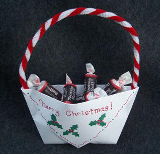 Craft Ideas  Paper Cups on Christmas Paper Candy Cups