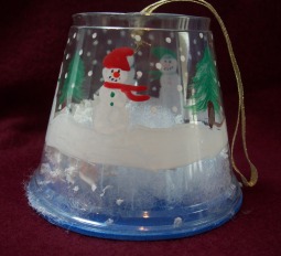Christmas Ball Ornament - Free Knitting Pattern for a