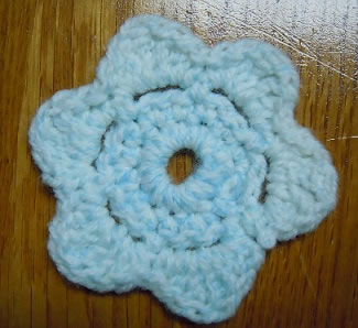 petit point flower crochet pattern